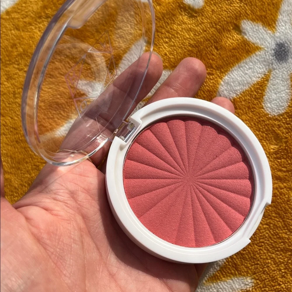 NEW NIB OFRA Cosmetics Blush in Candy Apple 0.25oz